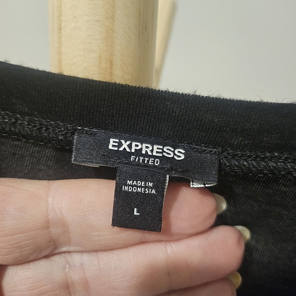 Express Black Body Contour High Compression Crew Neck Long Sleeve Bodysuit - Picture 2 of 4